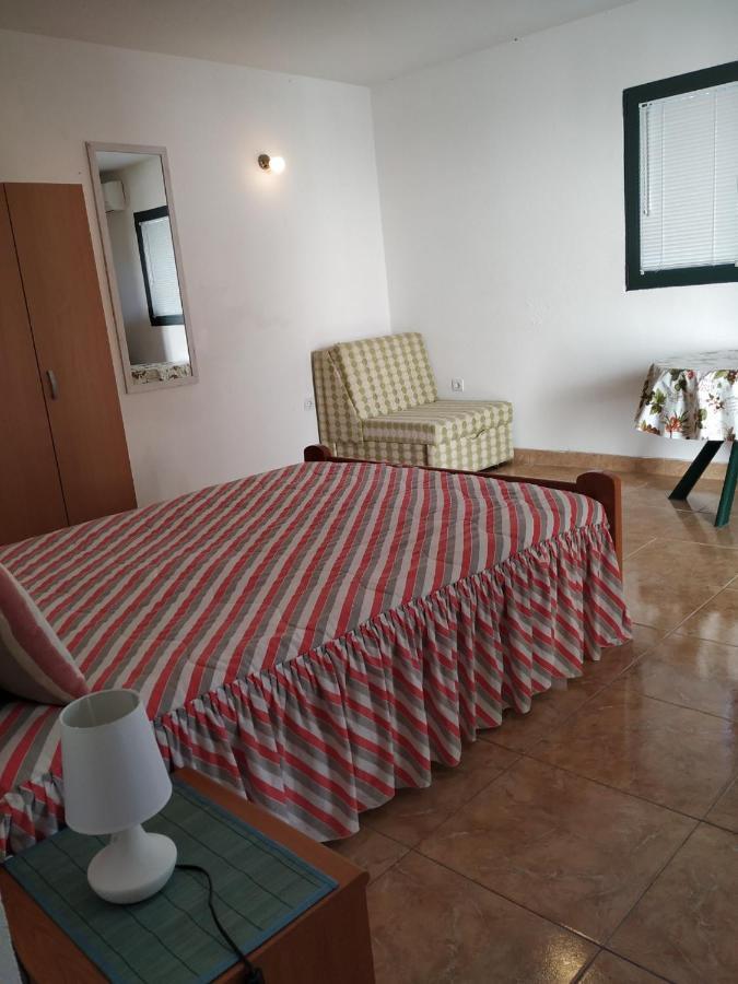 Kjara Apartments Teodo Esterno foto